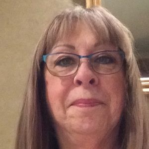 Meet your Posher, Marnie